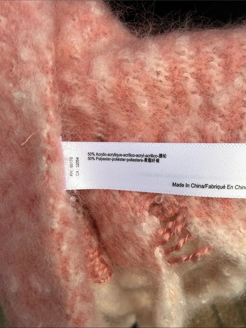 Anthropologie Two-Tone Pink & Cream Fringe Wrap blanket Scarf soft